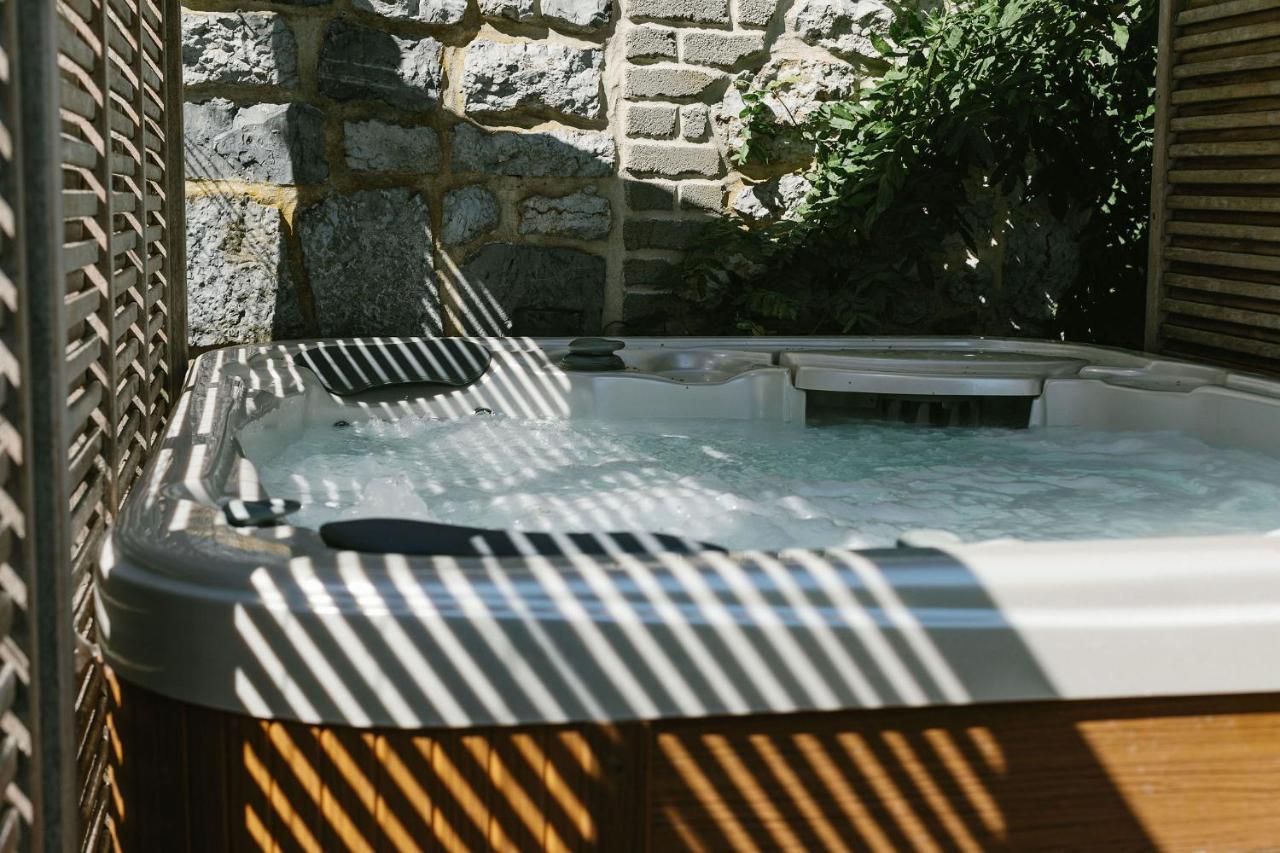 B&B L'Echappee Belle Welness Spa Et Table D'Hotes Falaën Zewnętrze zdjęcie